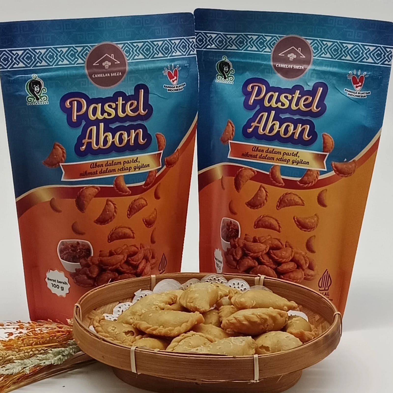 Produk Pastel abon dari Kencana 25